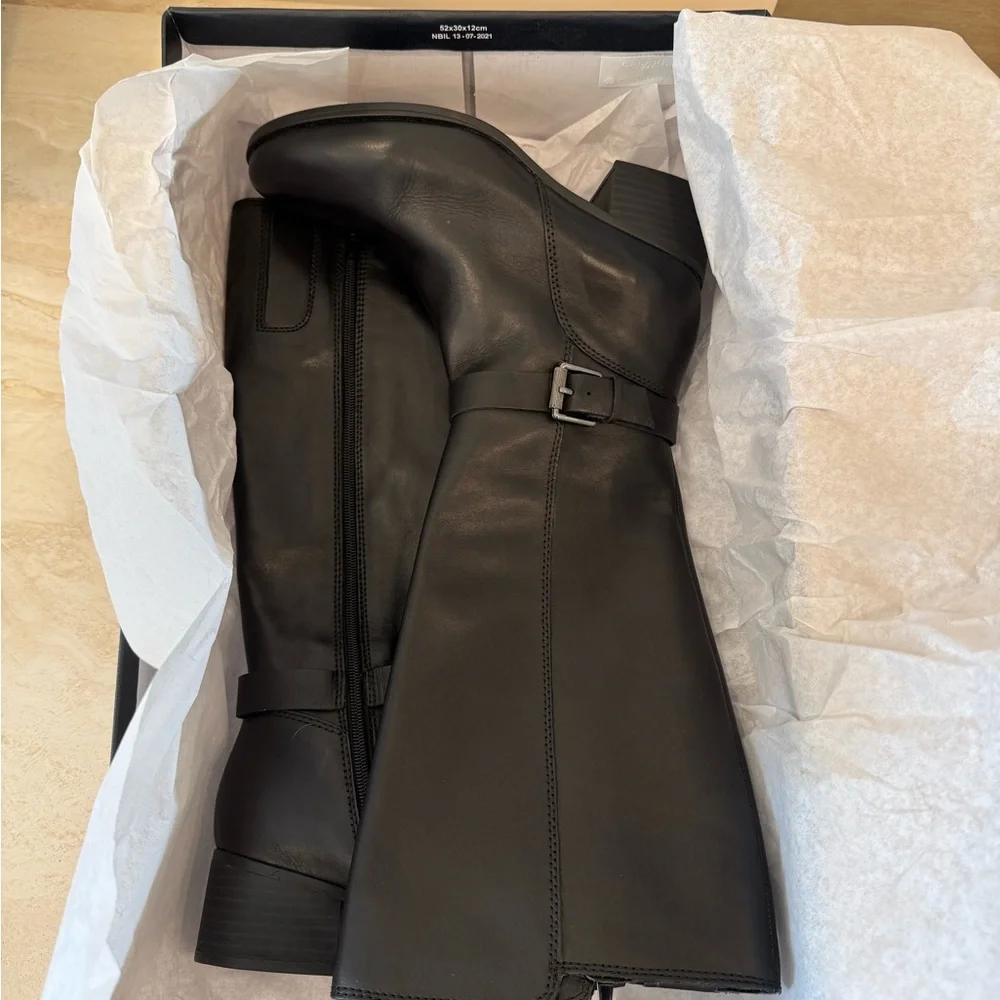 Naturalizer Kalona Leather Knee-High Boots (Women’s) - Picture 7 of 9